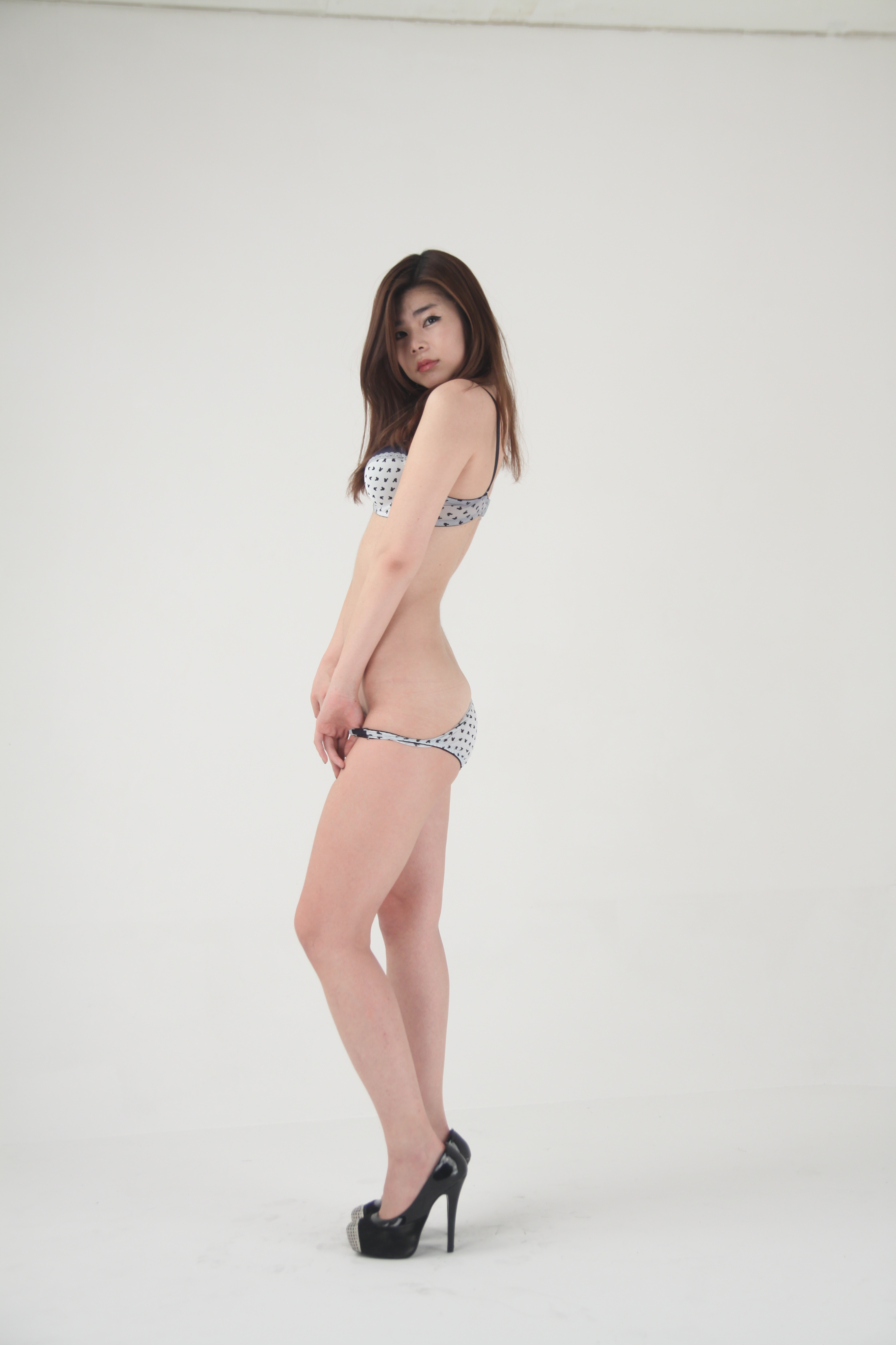 미분류 / 출사 아연